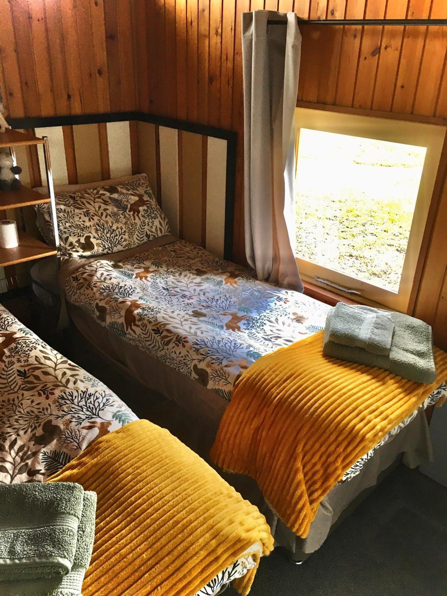 Caban Cwtch Villa Cenarth Exteriör bild