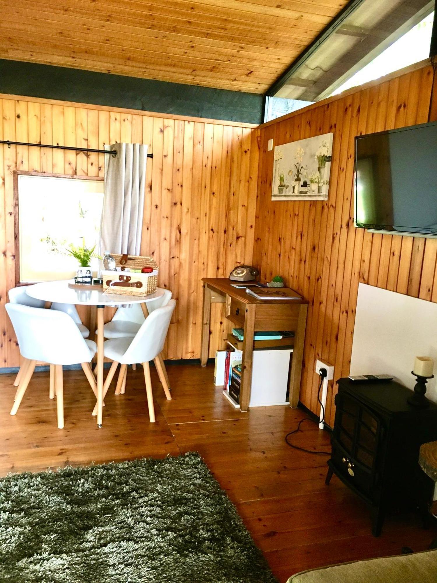 Caban Cwtch Villa Cenarth Exteriör bild